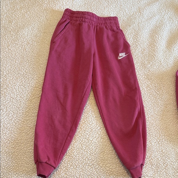 Nike Kids Burgundy Sweat Set - Picture 4 of 5